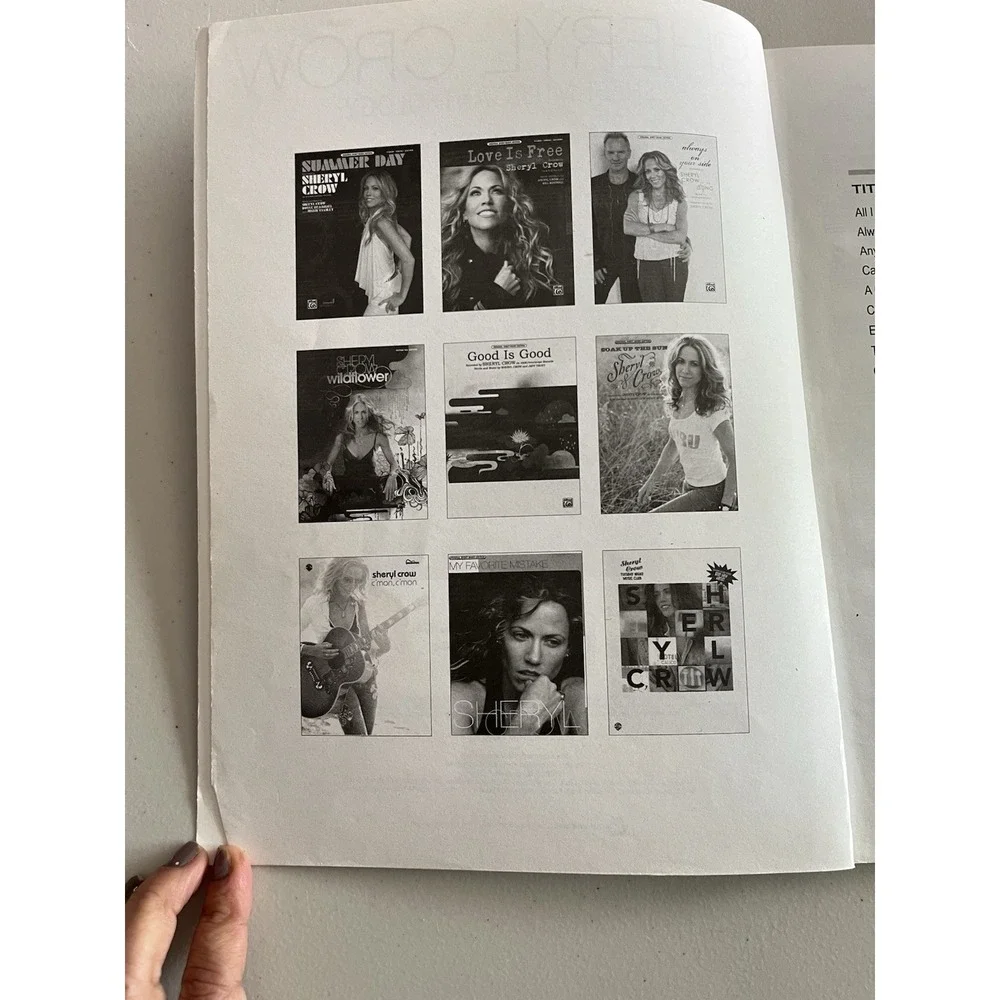 Sheryl Crow: Sheet Music Anthology :‎ Piano Vocal Guitar - paperback Crow, Sh...
